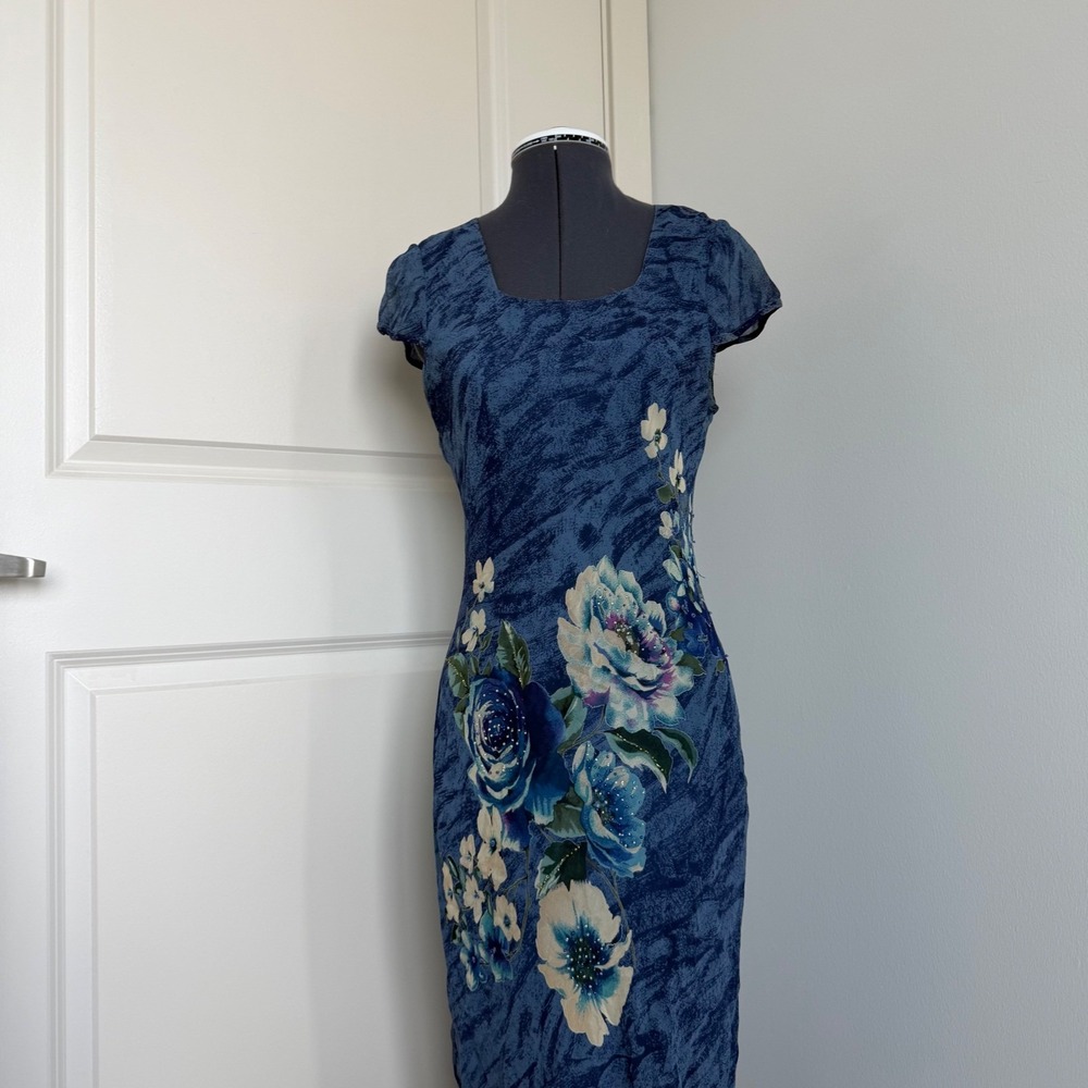 Vintage Y2K Midi Dress with Square Neck Floral Embellishments